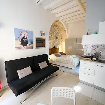 Apartament Ammira